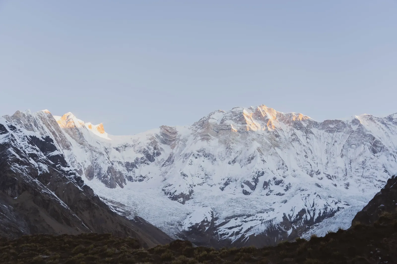 annapurna-base-camp-mountains-view