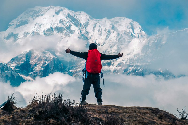 enjoying-view-of-mount-annapurna