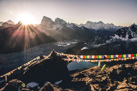 beautiful-sunset-at-everest-base-camp-with-waving-prayers-flags