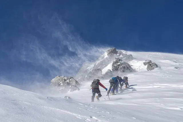 island-peak-climbing-in-nepal