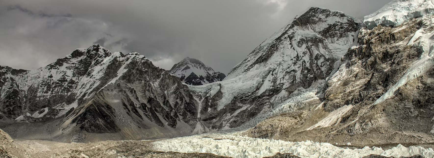 khumbu-icefall