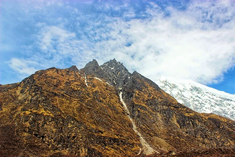 dicover-how-hard-is-langtang-valley-trek