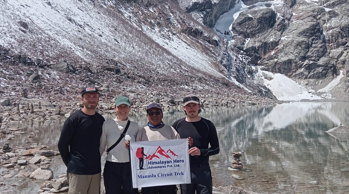 trekkers from himalayan hero in manaslu circuit trek