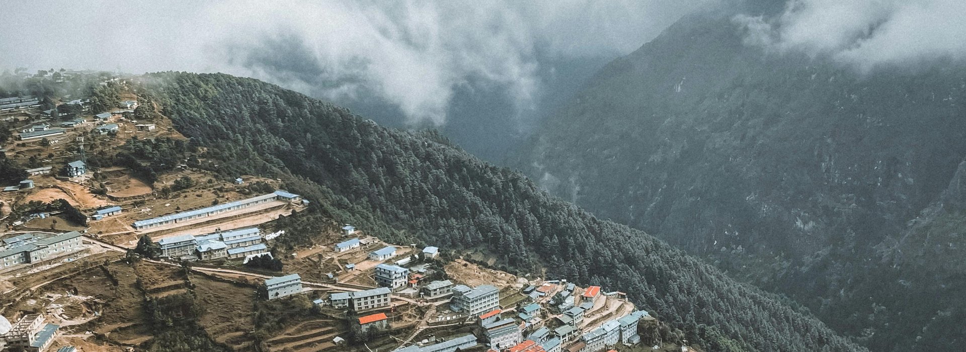 Namche-bazar-way-to-Everest