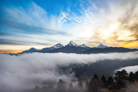 beautiful view from poon hill ghorepani trek