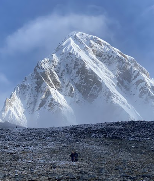 Tallest-mountain-in-the-world-mount-Everest