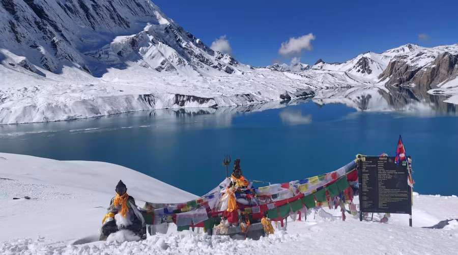 tilicho-lake-trek