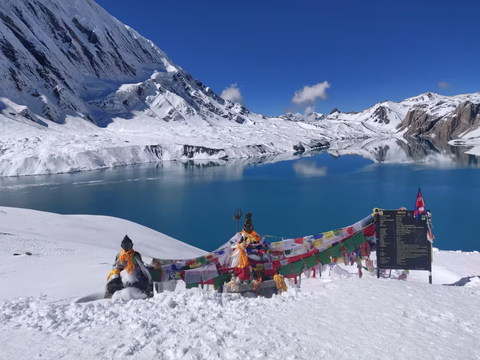 tilicho-lake-trek