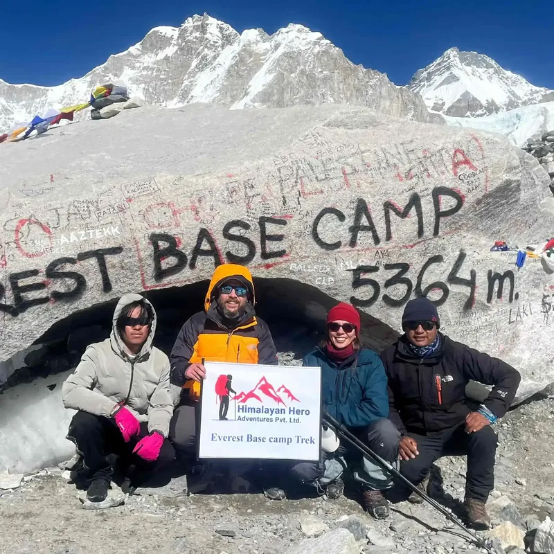 trekker-at everest-base-camp-trek-with-himalayan-hero