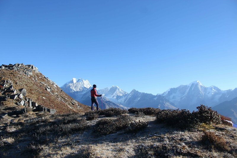 Best time for Jiri to EBC trek seasonal weather conditions spring autumn