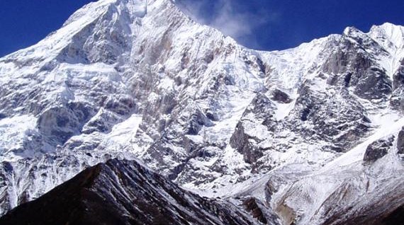 Manaslu Circuit with Tsum Valley Trek