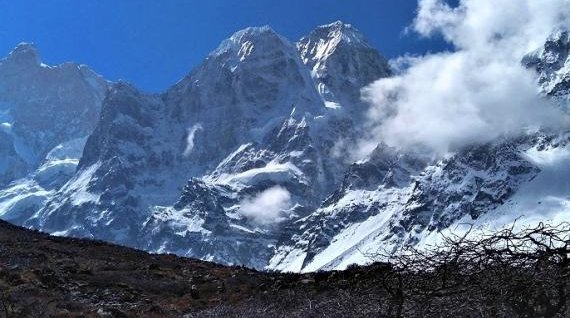 Walangchung Gola Trek